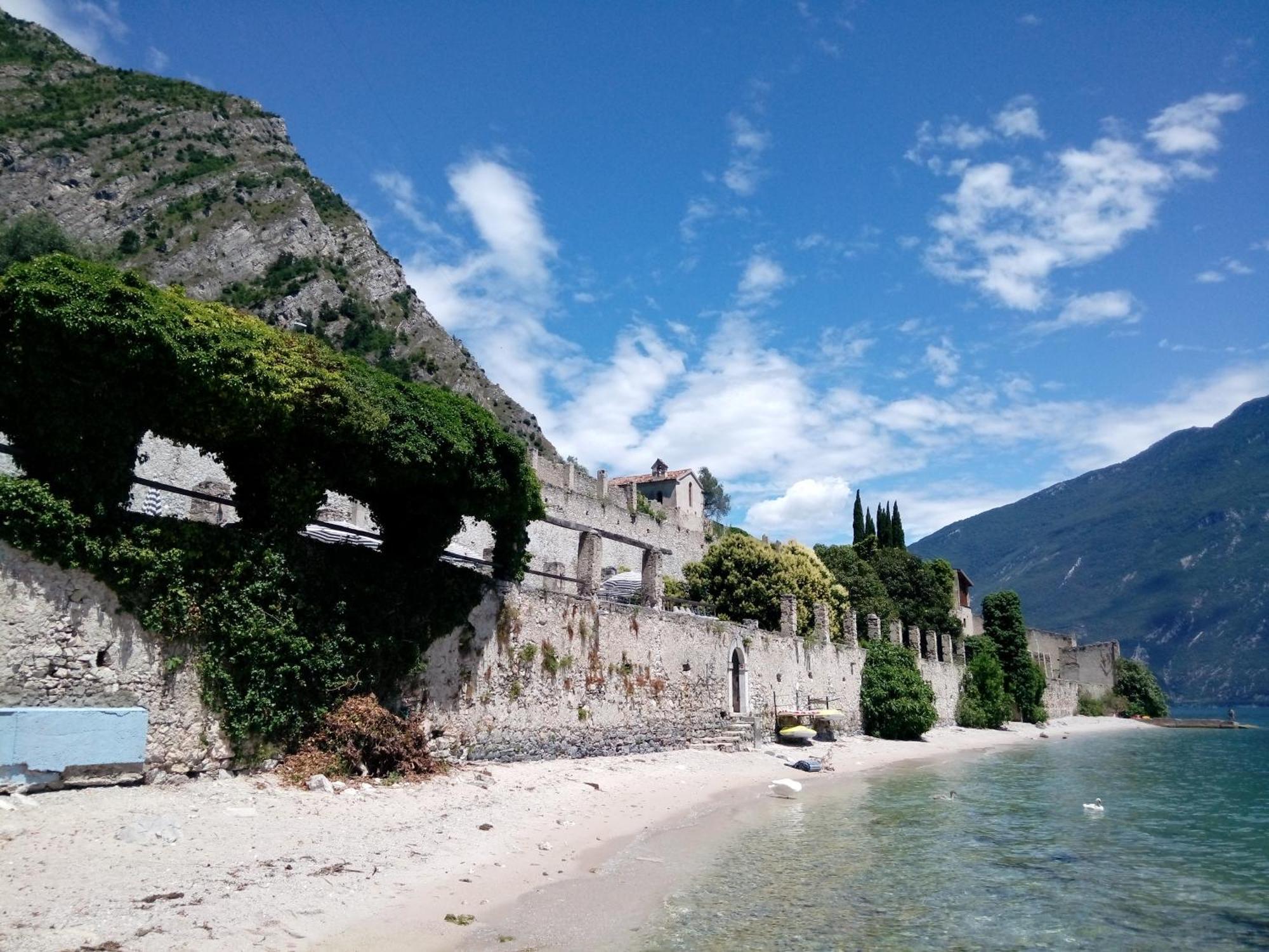Hotel Atlante à Toscolano Maderno Extérieur photo