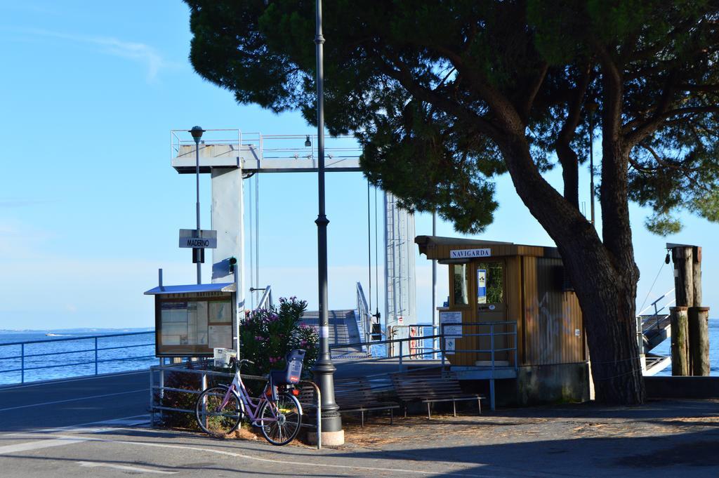 Hotel Atlante à Toscolano Maderno Extérieur photo